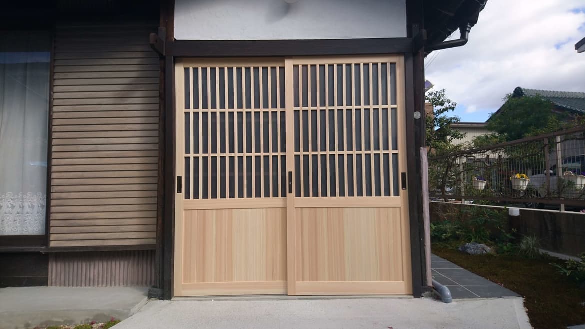 木製玄関新調 | 木製玄関の新調なら建具修理の窓口刈谷市